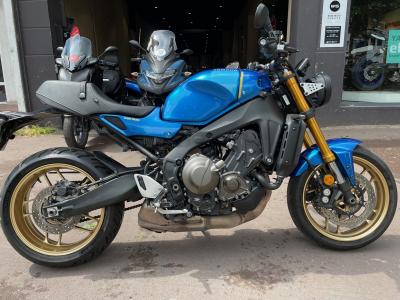 YAMAHA XSR 900
