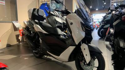 YAMAHA NMAX 125