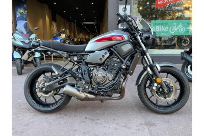 YAMAHA XSR 700