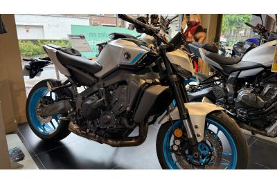 YAMAHA MT-09 YAMT