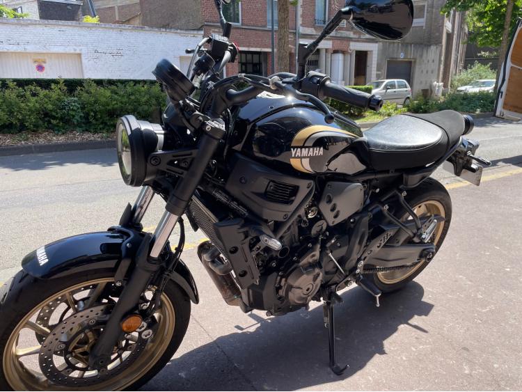 YAMAHA XSR 700 ABS A2 ETATNEUF/REVISEE/GARANTIE