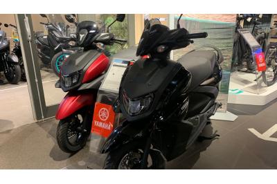 YAMAHA RayZR 125