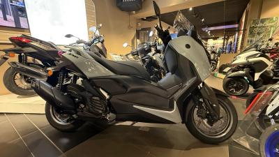 YAMAHA X-MAX 125 TECH MAX