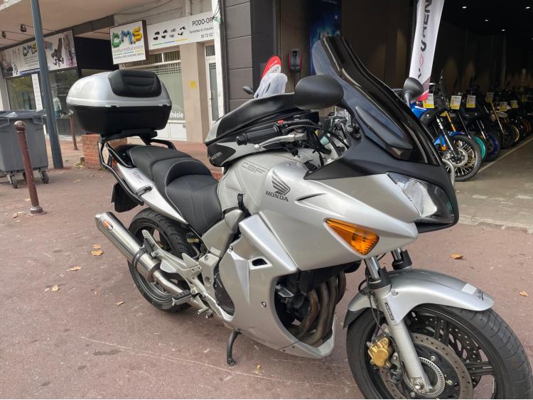 HONDA CBF 600 S ABS GARANTIE/REVISEE/CTOK