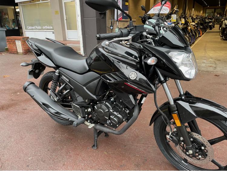YAMAHA YS 125 1ER MAIN