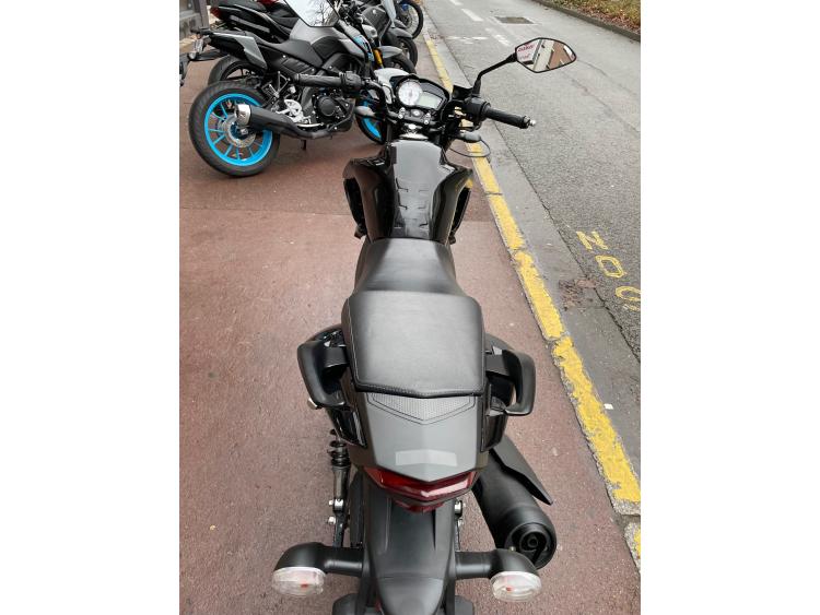 YAMAHA YS 125 1ER MAIN