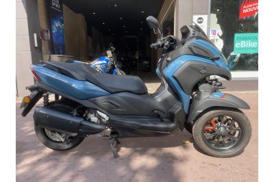 YAMAHA TRICITY 300