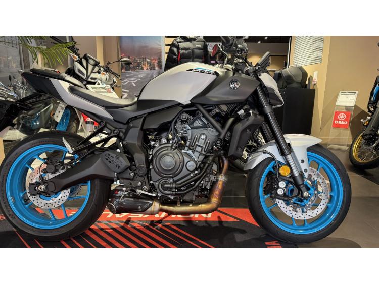 YAMAHA MT-07 (47.5CV) 1ER MAIN GARANTIE 5 ANS