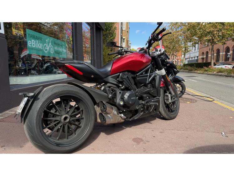 DUCATI XDIAVEL 1260 1ER MAIN