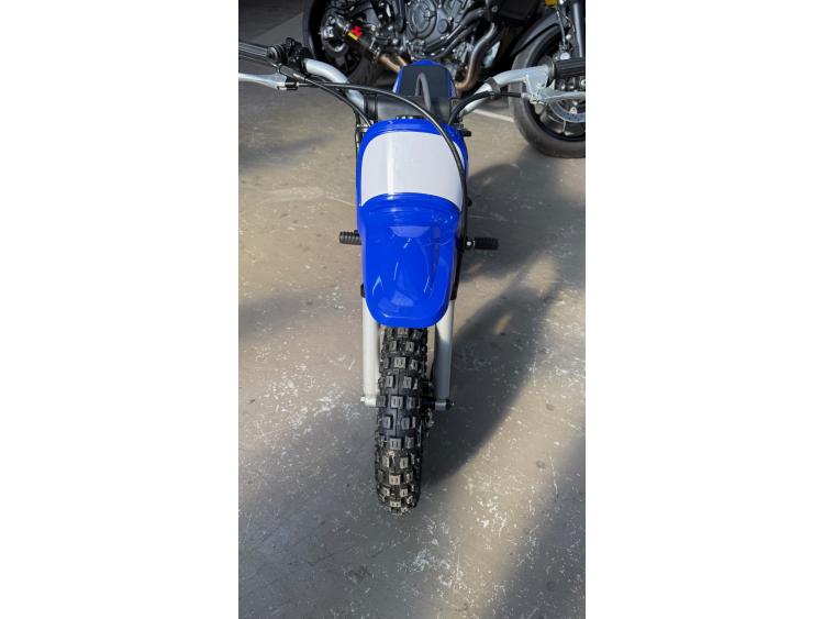 YAMAHA PW50 1ER MAIN ETAT NEUF
