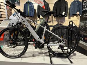 YAMAHA CROSSCORE S VELO ELECTRIQUE NEUF