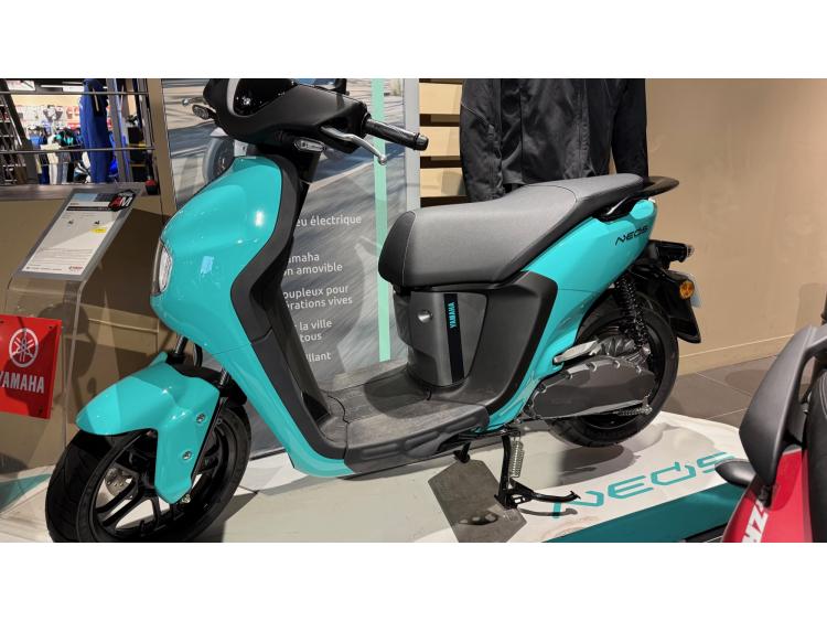 YAMAHA NEO'S 50 ELECTRIQUE DUAL BATTERIE ETAT NEUF 1ER MAIN