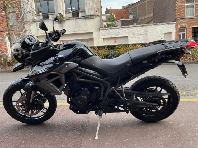 TRIUMPH TIGER 800 XRX TBE/CTOK/GARANTIE