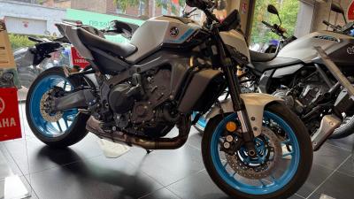YAMAHA MT-09  Y-AMT
