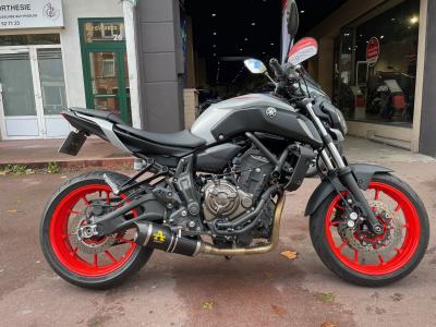 YAMAHA MT 07  MT07 A2