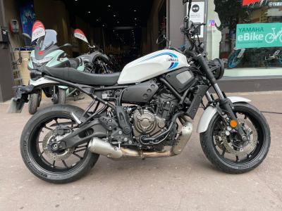 YAMAHA XSR 700