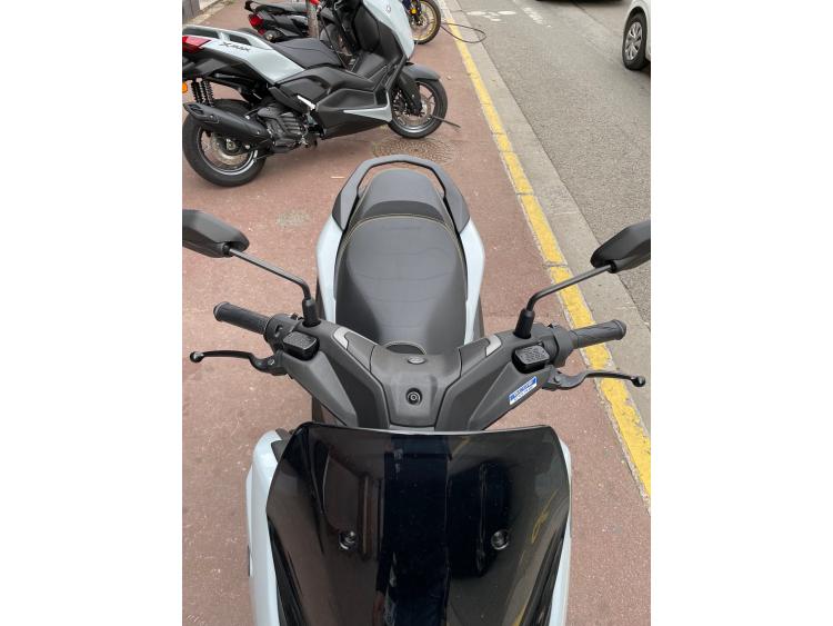 YAMAHA NMAX 125 TECH MAX  GARANTIE 06/2030